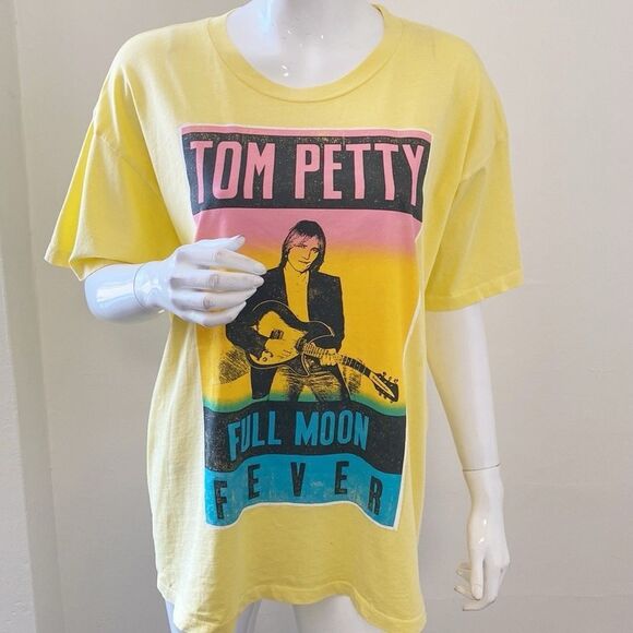 Daydreamer LA Tom Petty Full Moon Fever Merch Graphic Band Tee in Yellow Bloom - Picture 3 of 6